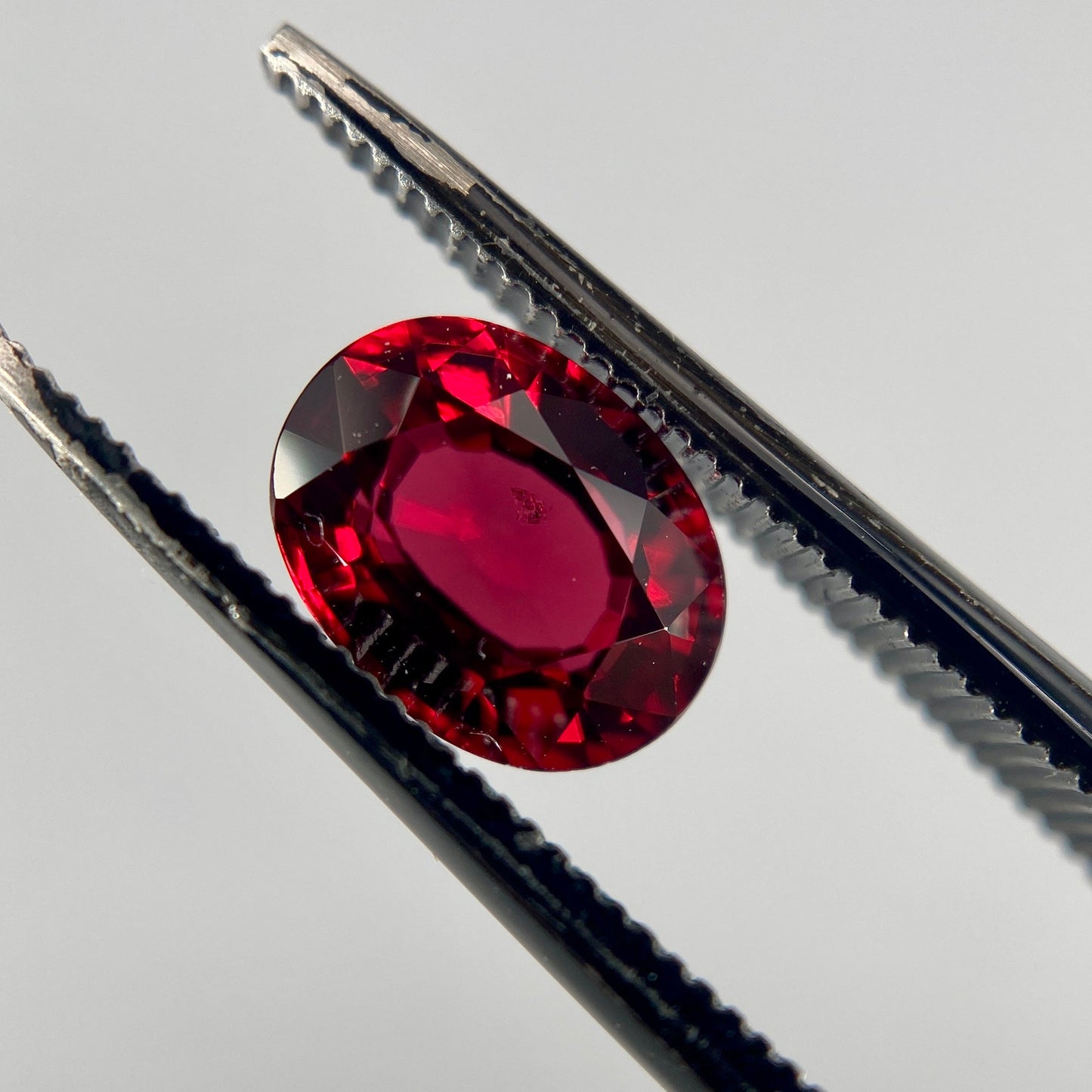 Burmese Spinel Gemstone | 1.31ct Oval | Crimson Red