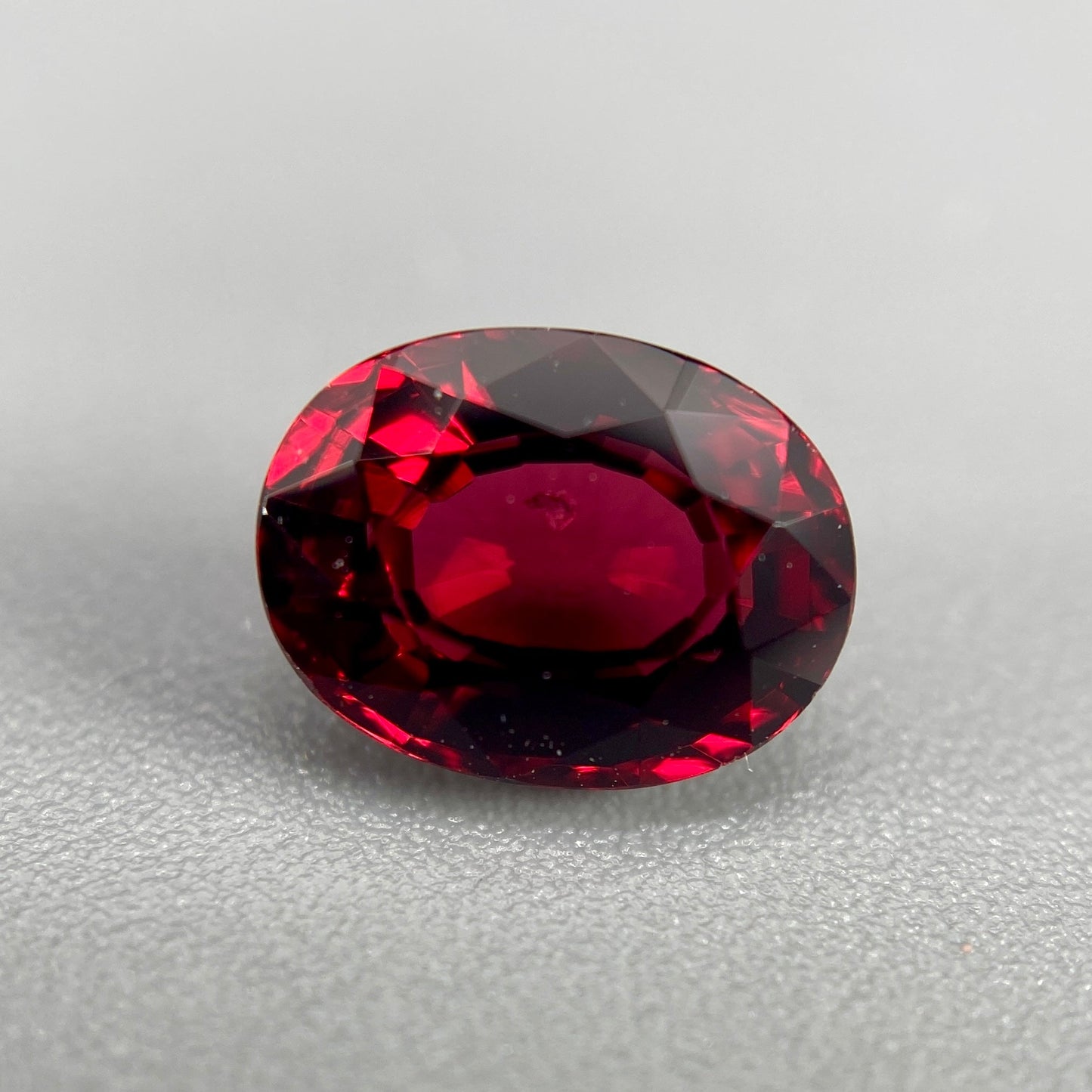 Burmese Spinel Gemstone | 1.31ct Oval | Crimson Red