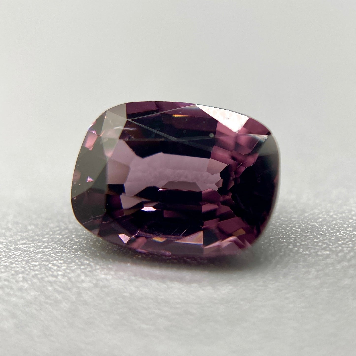 Burmese Spinel Gemstone | 1.55ct Elongated Cushion | Violet Rose