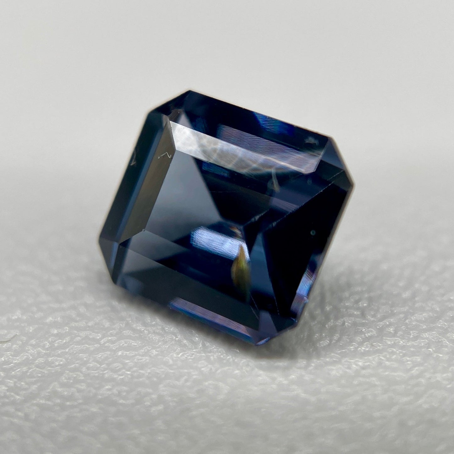 Burmese Spinel Gemstone | 0.90 ct Square Emerald | Inky Blue Violet