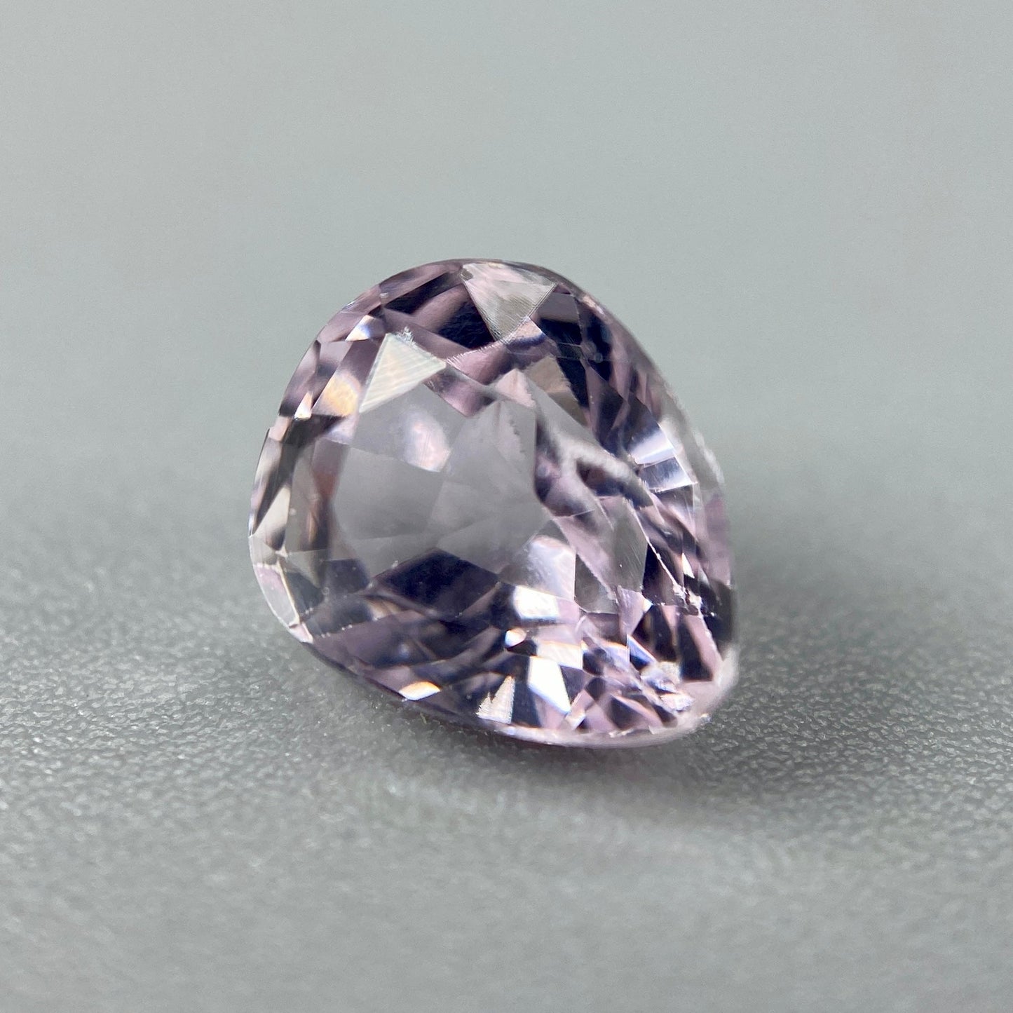 1.40 ct. Kunzite
