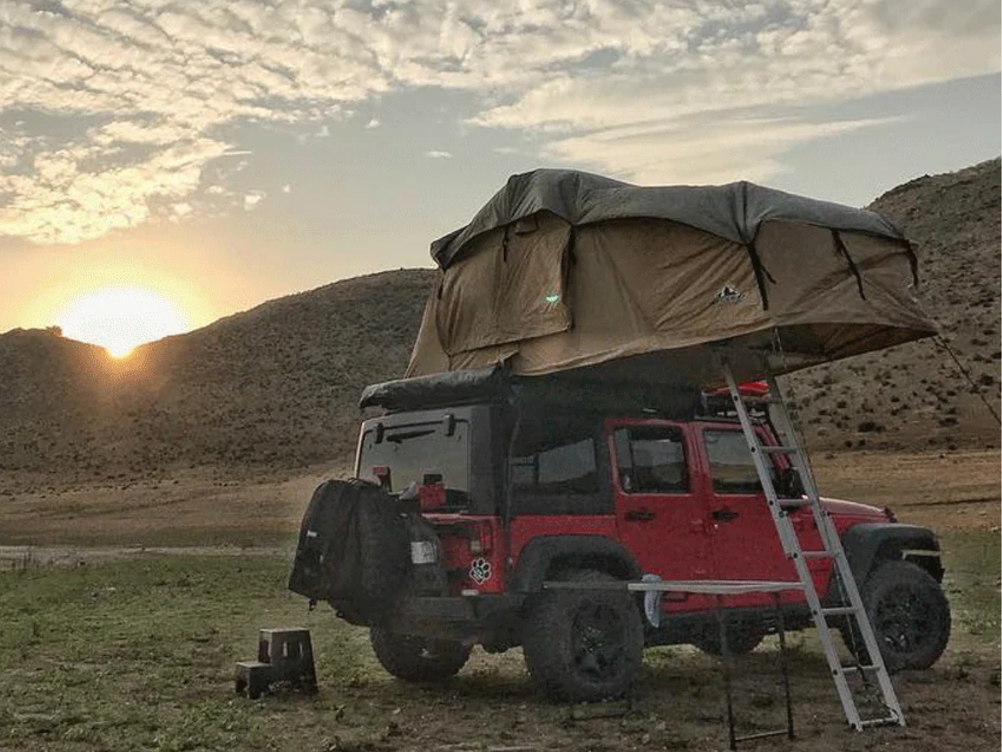 Tuff Stuff Ranger Roof Top Tent - 3 Person