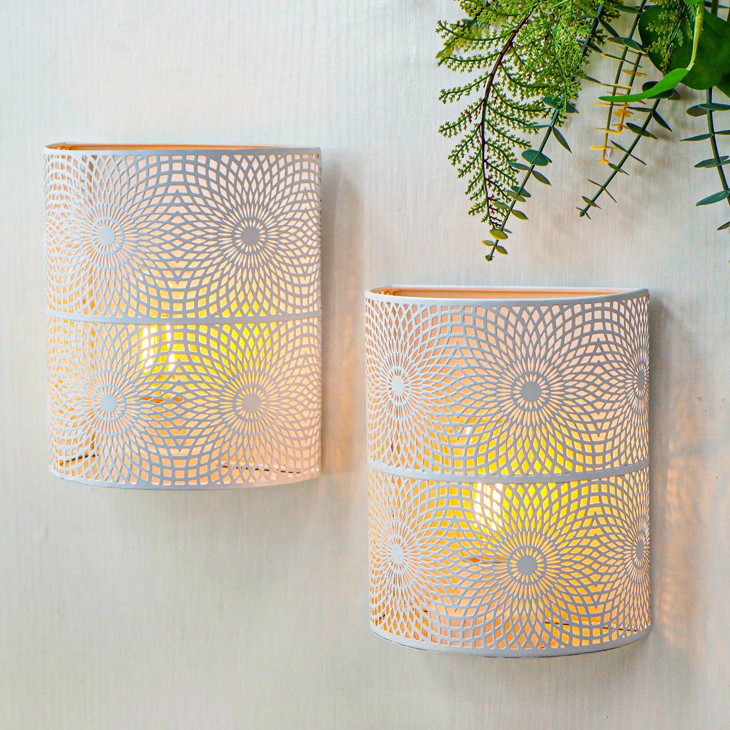 Set of 2 8''H Wall Battery Powered Lamp (Sunflow white)